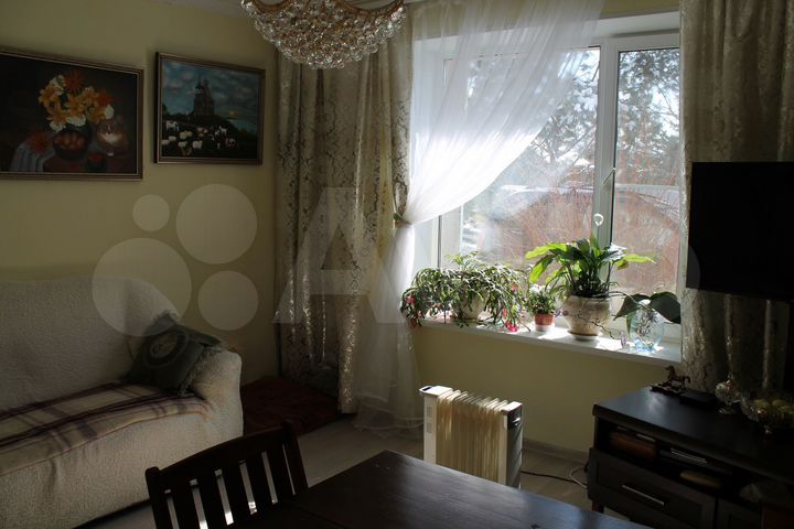 Дом 197 м² на участке 15 сот.