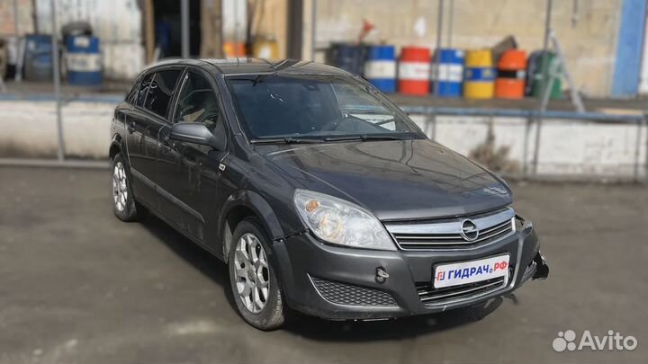 Корпус масляного фильтра Opel Astra (H) 5650370