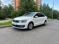Volkswagen Polo 1.6 AT, 2019, 235 404 км, с пробегом, цена 997 500 руб.