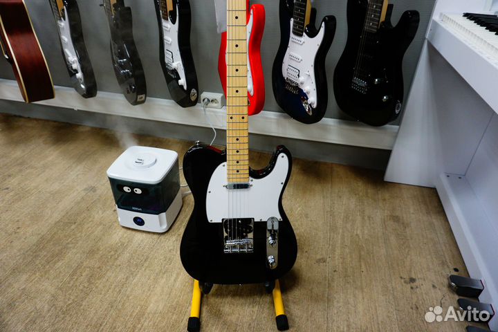 Электрогитара (+ комбик) / Комплект