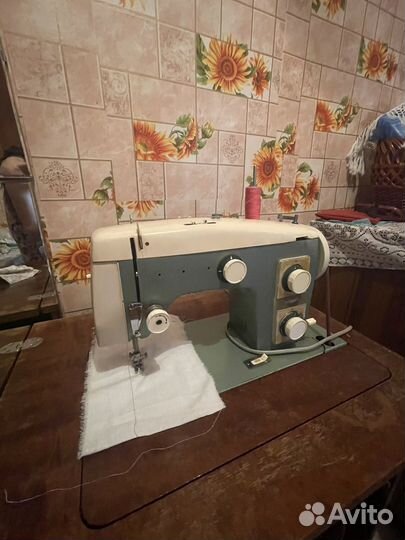 Швейная машина Veritas