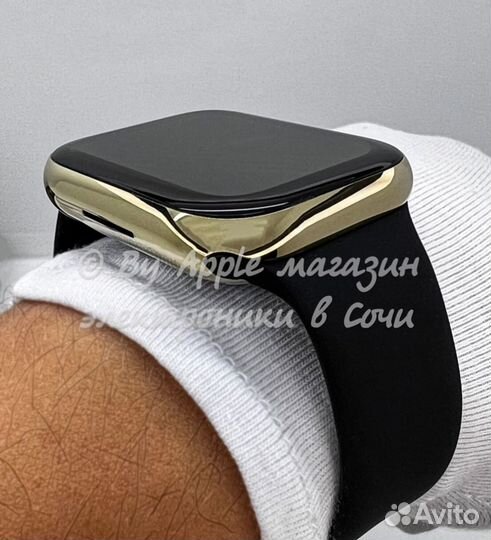 Apple Watch 7 с NFC (золото)