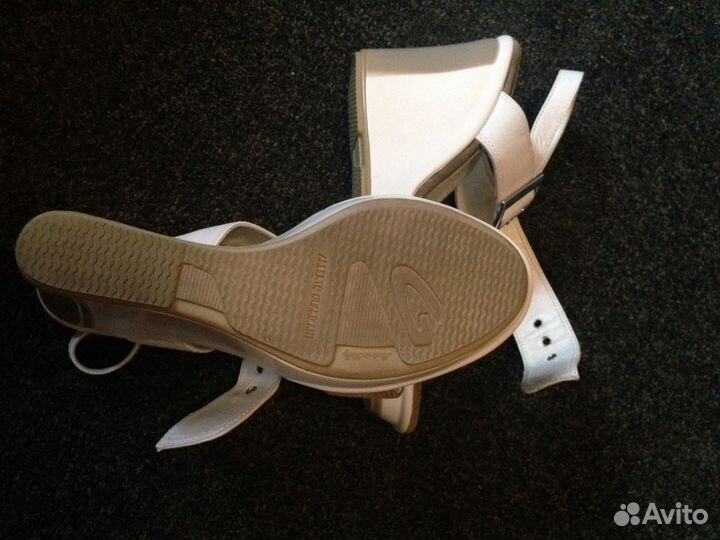 Босоножки Alberto Guardiani