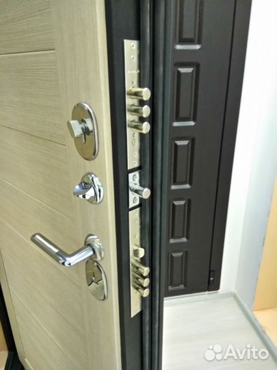 Вскрытие замков Вскрытие авто Замена замков