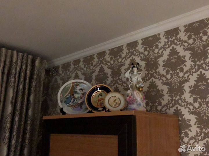 Фарфоровые статуэтки
