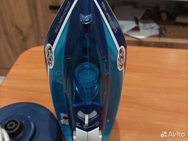 Утюг новый polaris