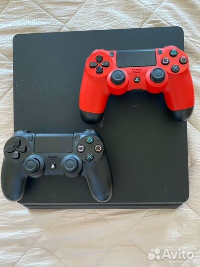Игровая приставка ps4