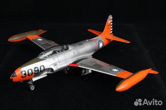 Сборная модель самолета Great Wall S4805