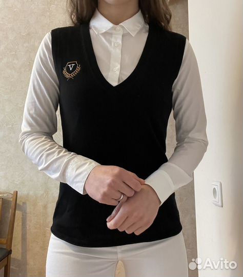 Трикотажная жилетка Esprit (42-44 )