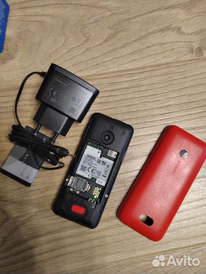Nokia 208