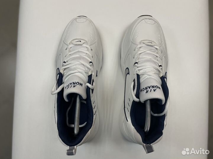 Кроссовки Nike Air Monarch