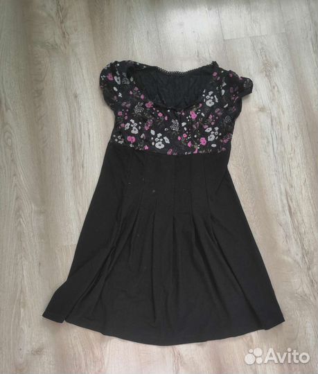 Бесплатно женские вещи. Размер S