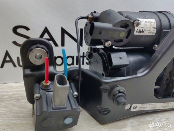 Компрессор подвески Bmw X5 E70 N62B48 2007