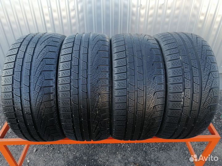 Pirelli Winter Sottozero 240 Serie II 235/35 R19 91V