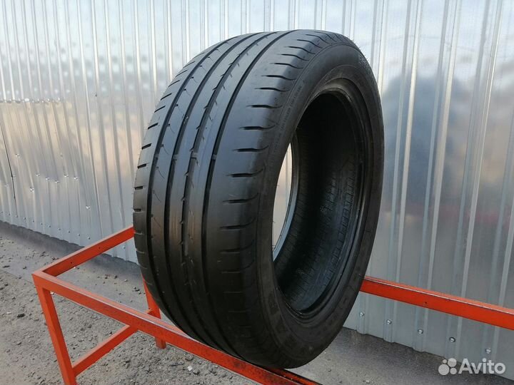 Goodyear EfficientGrip 235/50 R17 96W