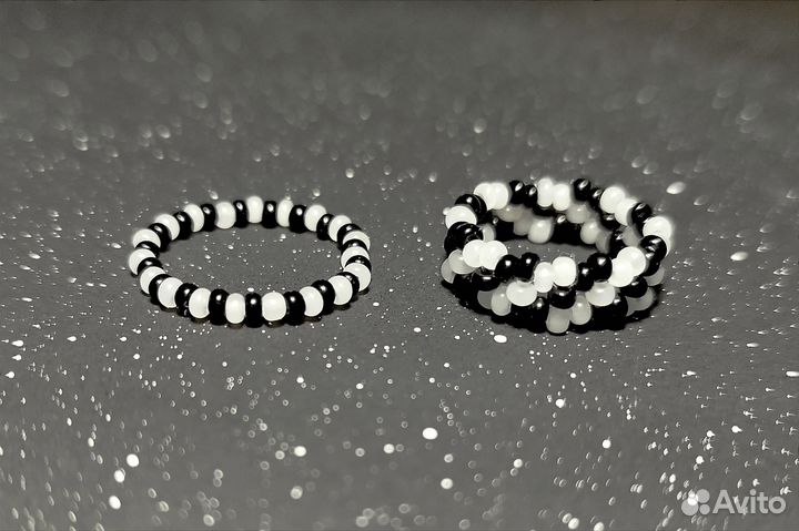 Комплект колец из бисера