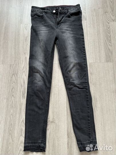 Джинсы женские черные скинни