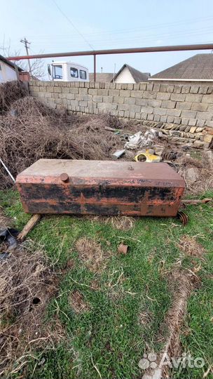 Топливный бак на камаз 750 лит. И 100 лит