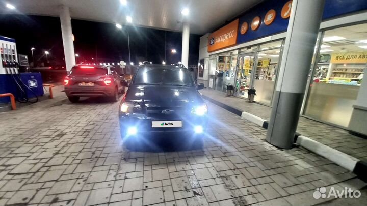 Chevrolet Niva 1.7 МТ, 2011, 150 000 км