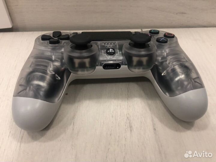 Новый Dualshock 4 Crystal