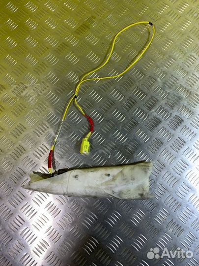 Подушка безопасности боковая (в сиденье) правая