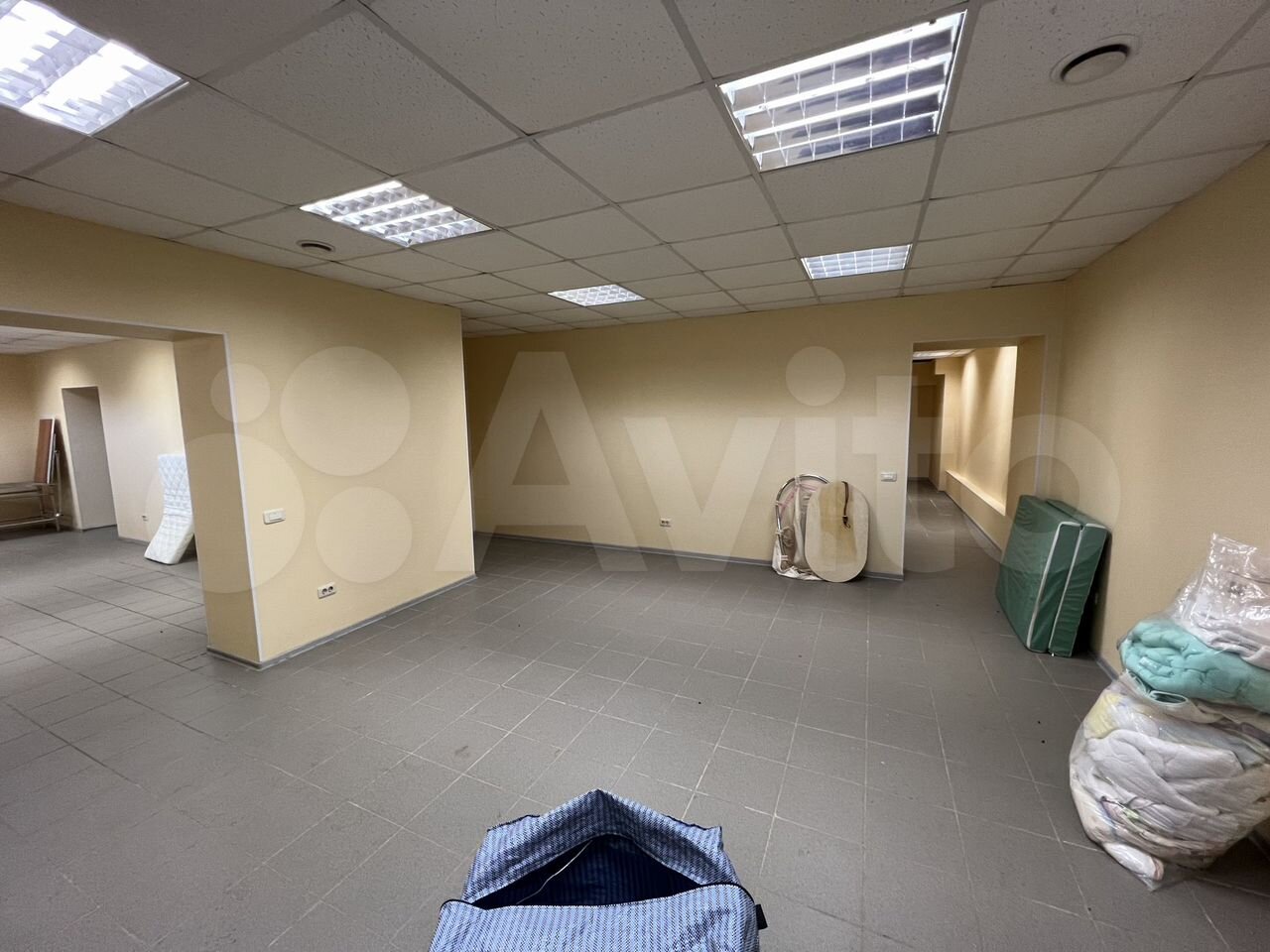 Нежилое помещение, 356 м²