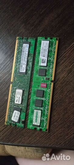 Оперативная память ddr2 две планки по 1gb