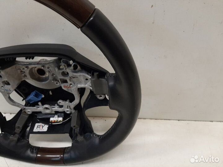 Руль Toyota Land Cruiser 200 2016