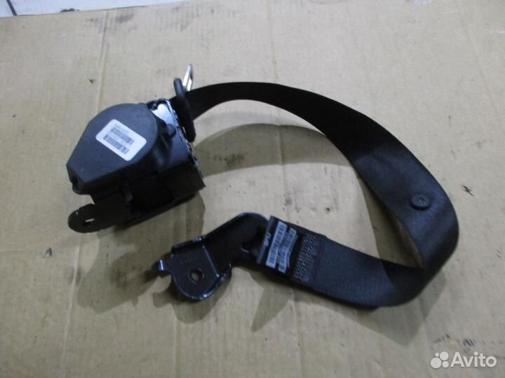 Ремень безопасности задний правый BMW E38