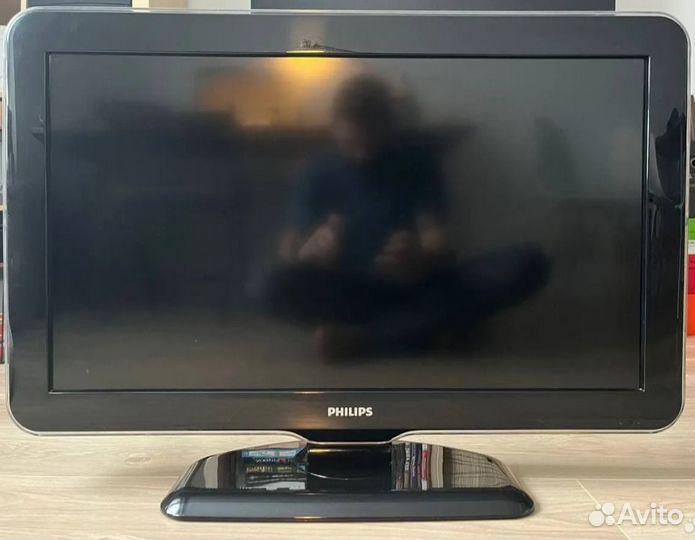Телевизор Philips 32 диагональ