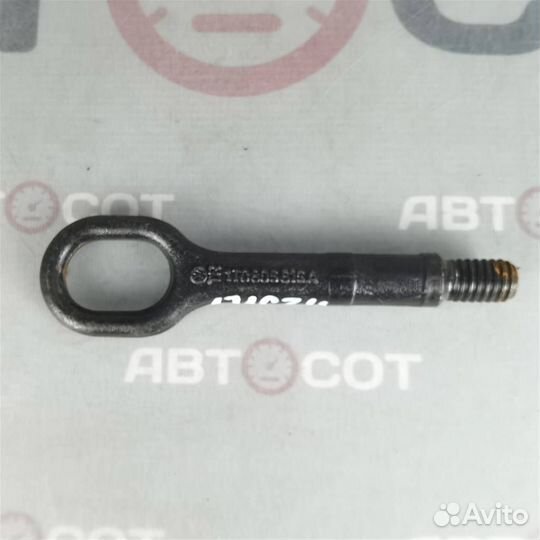 Буксировочный крюк VW Touareg 7L 20032010