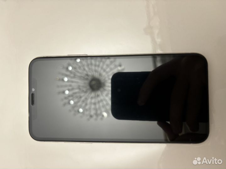 iPhone X, 64 ГБ