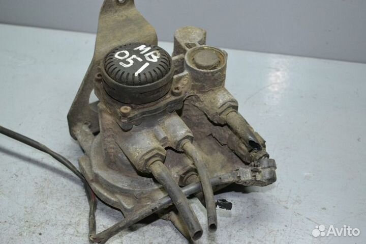 Кран управления тормозами прицепа mercedes-benz Ac