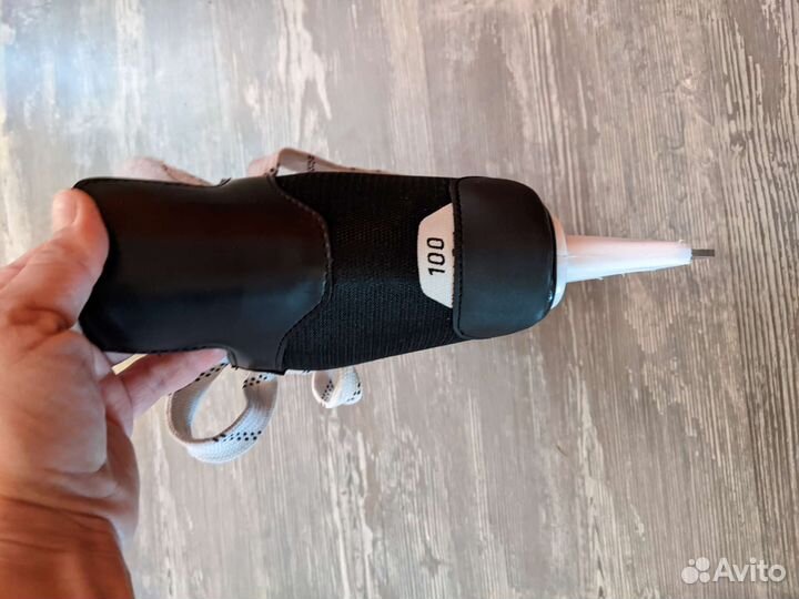 Коньки хоккейные