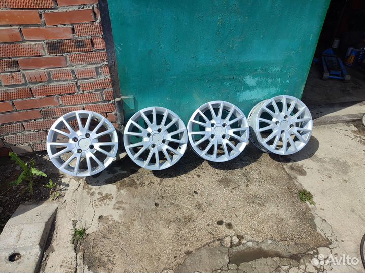Красивые диски 4/100 R14