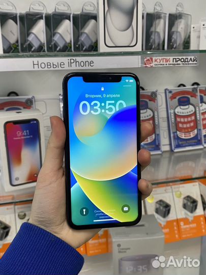 iPhone X, 64 ГБ