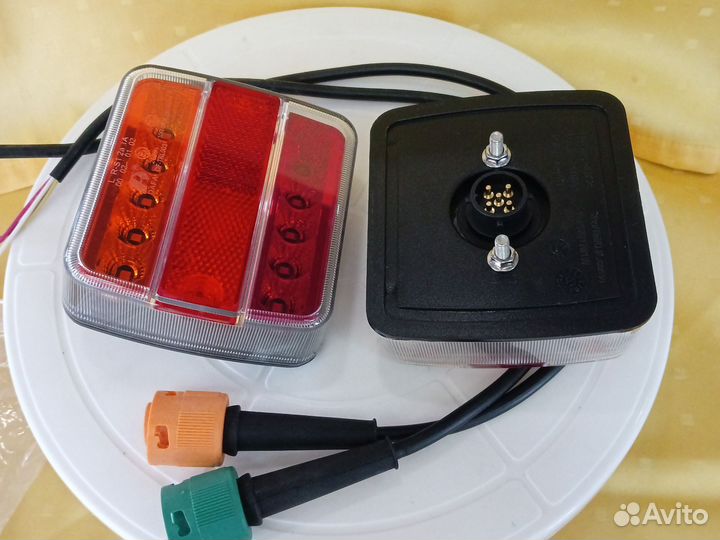 Светодиодный фонарь для легковых прицепов