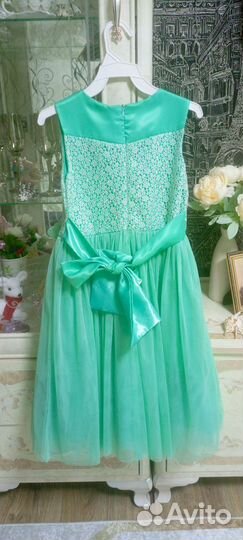 Нарядное платье для девочки 116- 122