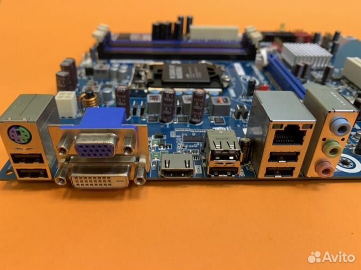 Материнская плата Intel Dh55Hc на Lga1156