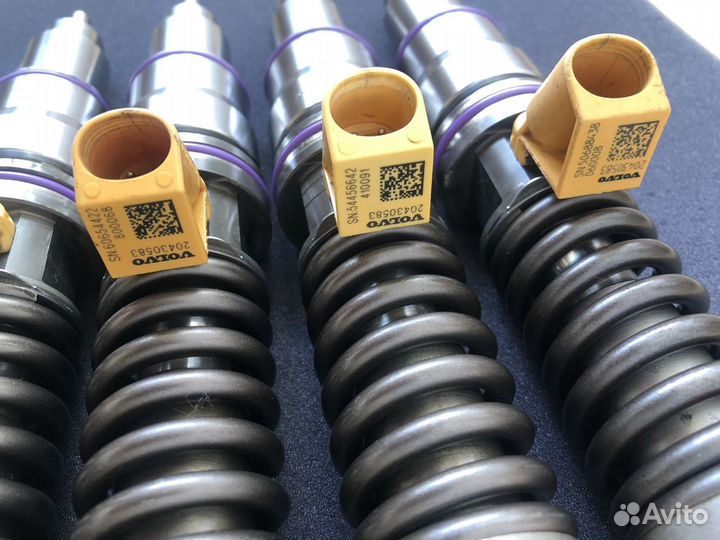 Насос-форсунки volvo d12 20430583