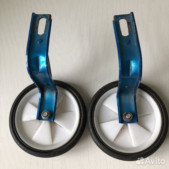 Колесики вспомогательные для детского велосипеда