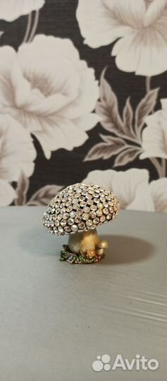 Шкатулка для ювелирных украшений