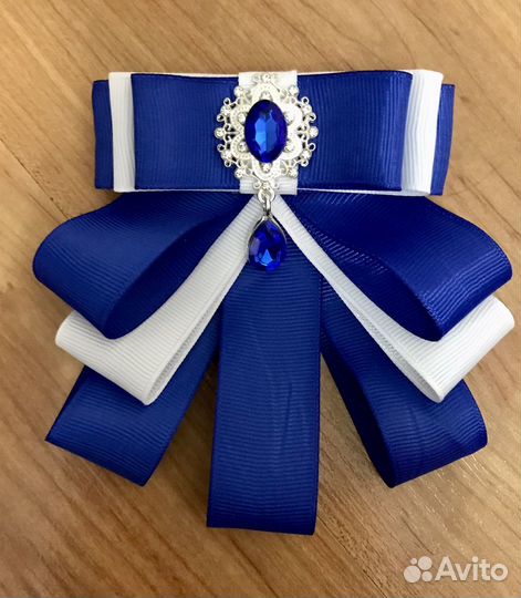 Банты,галстуки,заколки для волос школьные