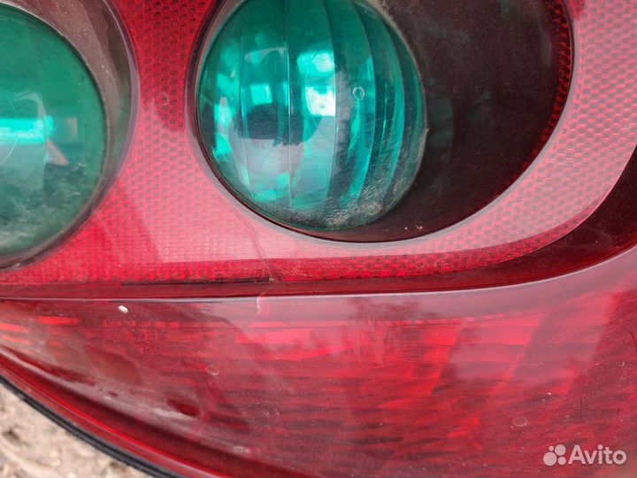 Фонарь задний правый peugeot 407