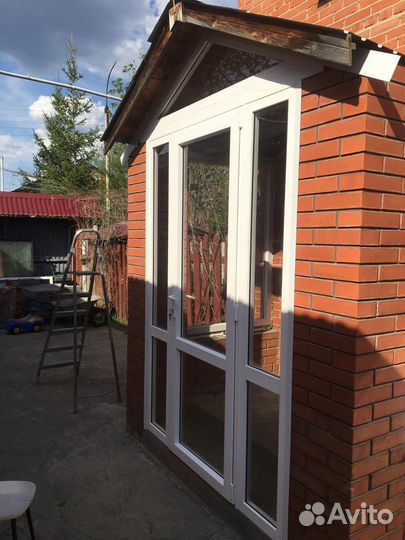 Пластиковые двери