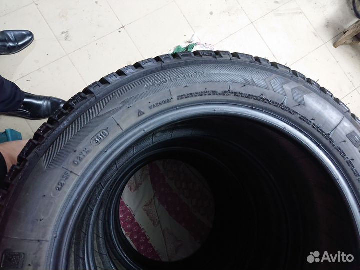 Bfgoodrich Winter Slalom 215/55 R17 98Y