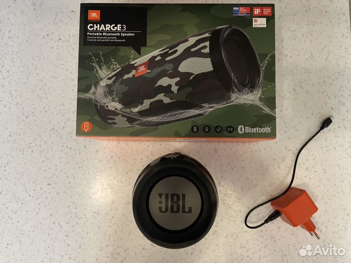 Колонка jbl charge 3