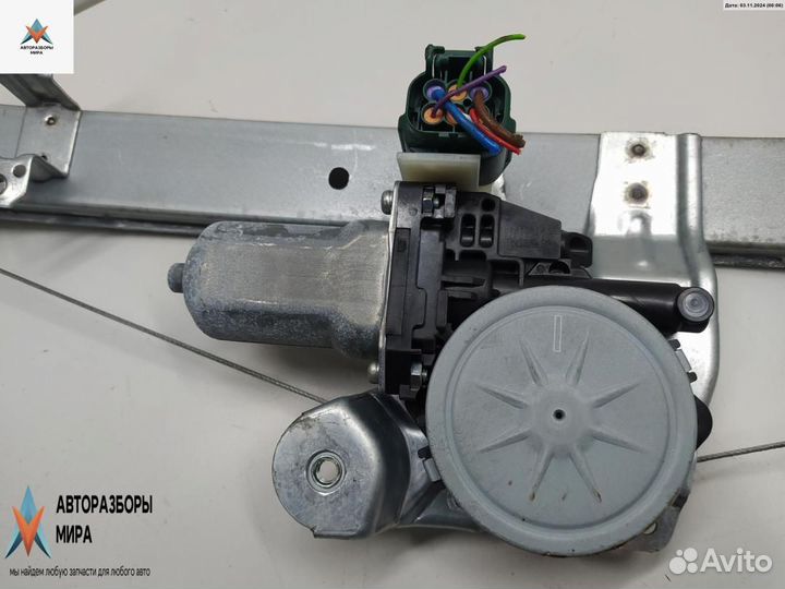 Моторчик стеклоподъемника передний правый Nissan