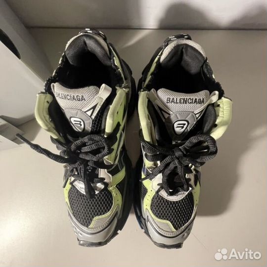 Balenciaga runner