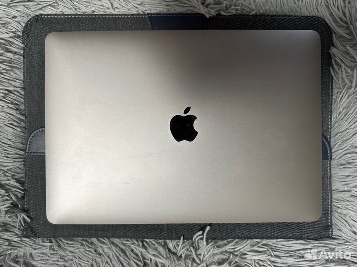Macbook air 13 2020 m1